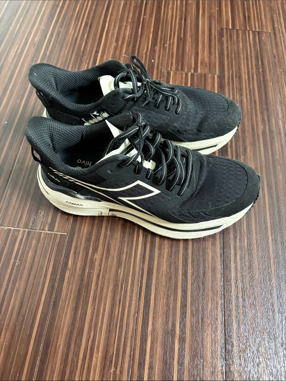Black Italian sneakers